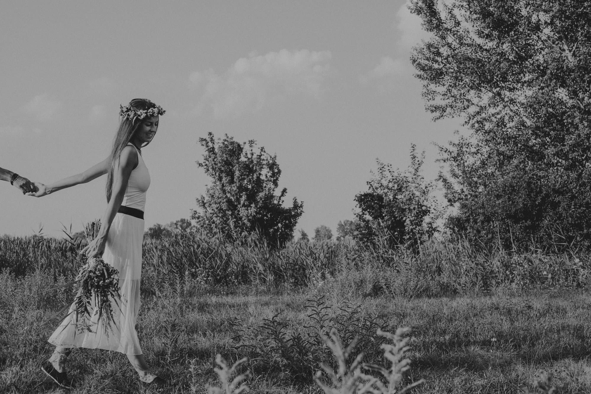 Engagement session golden hour
