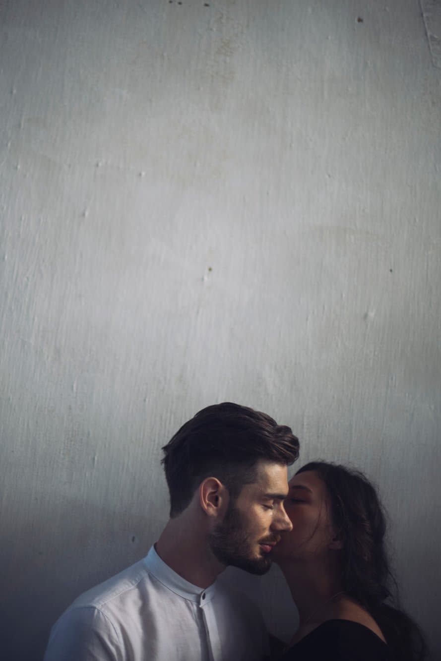 Lina and Ben embrace